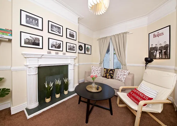 Liverpool City Stays - The Beatles Theme House - Penny Lane Dd1